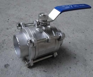 Q661F氣動三片式對焊球閥